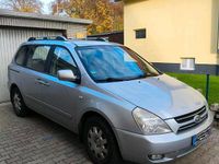 Gebraucht Kia Carnival 185 PS (136 kW) 2008 Grün Van / Kleinbus