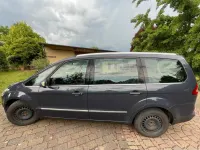 Usata Ford Galaxy Titanium 147 CV (108 kW) 2011 Blu Monovolume