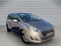 Gebraucht Peugeot 5008 Allure 150 PS (110 kW) 2016 Grau Van / Kleinbus