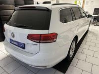 Gebraucht VW Passat Comfortline 150 PS (110 kW) 2016 Pure white Kombi