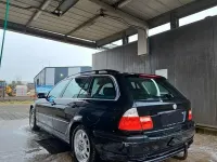 Gebraucht BMW 320 170 PS (125 kW) 2001 Schwarz Kombi