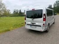 Gebraucht Opel Vivaro 145 PS (106 kW) 2017 Silber Van / Kleinbus