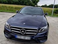 Gebraucht Mercedes E220 AMG 194 PS (142 kW) 2019 Blau Limousine