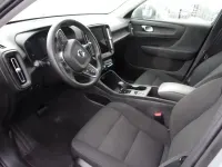 Gebraucht Volvo XC40 129 PS (94 kW) 2024 Grau SUV