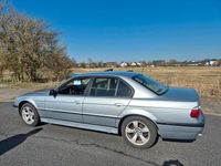 Gebraucht BMW 728 193 PS (141 kW) 1995 Silber Limousine