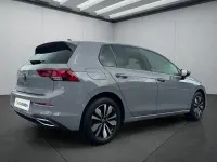 Gebraucht VW Golf VIII 150 PS (110 kW) 2023 Grau Kleinwagen
