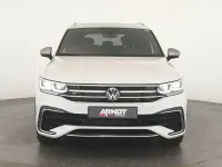 Gebraucht VW Tiguan Allspace R-line 193 PS (141 kW) 2024 Pure white SUV
