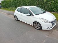 gebraucht Peugeot 208 208e-HDi Allure 115 Stop