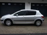 gebraucht Peugeot 307 Presence 1.4-16V KLIMA+SERVO+ZV