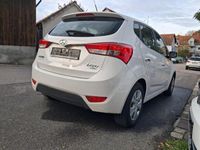 Gebraucht Hyundai ix20 Edition 116 PS (85 kW) 2013 Weiß Kleinwagen