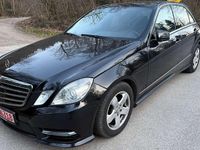Gebraucht Mercedes E300 204 PS (150 kW) 2013 Obsidianschwarz  metalliclack Limousine
