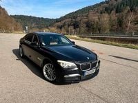 Gebraucht BMW 740 306 PS (225 kW) 2011 Schwarz Limousine