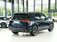 Gebraucht Mercedes GLE400 AMG line 330 PS (242 kW) 2022 Cavansitblau  metalliclack SUV