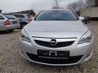 gebraucht Opel Astra 1.6 Lim. 5-trg. Design Edition
