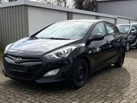 Gebraucht Hyundai i30 99 PS (72 kW) 2014 Schwarz Limousine
