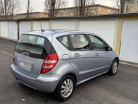 Gebraucht Mercedes A170 Elegance 116 PS (85 kW) 2006 Blau Van / Kleinbus