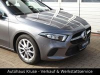 Gebraucht Mercedes A200 Business 163 PS (119 kW) 2019 Grau Limousine