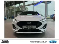 Neu Ford Focus ST-Line 125 PS (91 kW) 2026 Frozen white Kombi