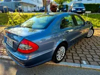 Usata Mercedes E200 184 CV (135 kW) 2006 Grigio Berlina