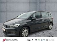 Gebraucht VW Touran Comfortline 150 PS (110 kW) 2021 Grau Van / Kleinbus