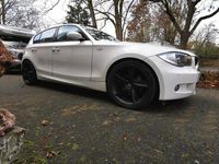 Gebraucht BMW 120 Shadowline 177 PS (130 kW) 2008 Weiß Kleinwagen