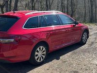 Gebraucht Skoda Superb Style 150 PS (110 kW) 2020 Rot Kombi