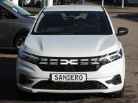 Gebraucht Dacia Sandero Essentiel 67 PS (49 kW) 2024 Weiß Limousine