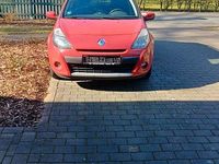 Gebraucht Renault Clio II 101 PS (74 kW) 2010 Rot Kombi