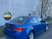 Gebraucht Chevrolet Cruze 141 PS (103 kW) 2011 Blau Limousine
