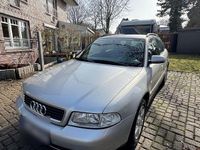 Gebraucht Audi A4 125 PS (91 kW) 2000 Silber Kombi