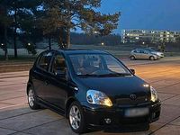Gebraucht Toyota Yaris 105 PS (77 kW) 2005 Schwarz Kleinwagen