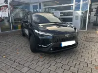Gebraucht Toyota Corolla Cross 178 PS (130 kW) 2025 Black mica metallic SUV