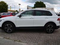 Gebraucht VW Tiguan Move 150 PS (110 kW) 2024 Pure white SUV