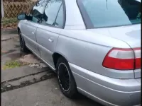 Używany Opel Omega 144 KM (105 kW) 2000 Srebrny Sedan/Limuzyna