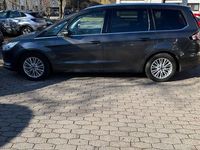 Gebraucht Ford Galaxy Titanium 209 PS (153 kW) 2017 Braun Van / Kleinbus