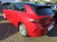 Gebraucht Opel Astra Elegance 110 PS (80 kW) 2023 Peperoncino red/dach schwarz Kleinwagen