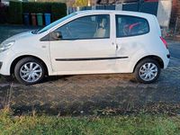 Gebraucht Renault Twingo Authentique 58 PS (42 kW) 2010 Weiß Kleinwagen