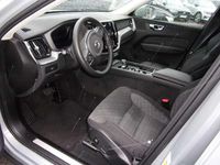 Gebraucht Volvo XC60 Core 197 PS (144 kW) 2024 Grau SUV