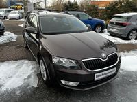 Gebraucht Skoda Octavia Elegance 179 PS (131 kW) 2015 Braun Kleinwagen