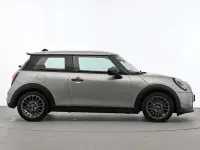 Gebraucht Mini Cooper S Classic 204 PS (150 kW) 2024 Grau Kleinwagen