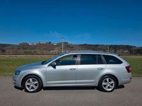 Gebraucht Skoda Octavia Ambition 150 PS (110 kW) 2014 Silber Kleinwagen