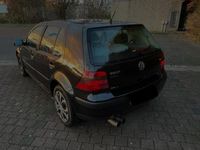 Gebraucht VW Golf IV Edition 75 PS (55 kW) 2001 Schwarz Kleinwagen