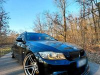 Gebraucht BMW 320 M Sport 184 PS (135 kW) 2011 Schwarz Kombi