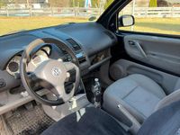 Używany VW Lupo 75 KM (55 kW) 1999 Czarny Hatchback