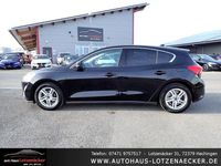 Gebraucht Ford Focus Cool & Connect 125 PS (91 kW) 2018 Schwarz Limousine