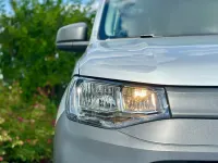 Gebraucht VW Caddy Maxi 102 PS (75 kW) 2023 Silber Van / Kleinbus