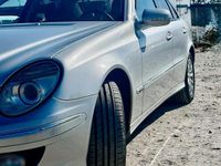 Gebraucht Mercedes E320 Elegance 225 PS (165 kW) 2008 Silber Limousine