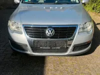 Second-hand VW Passat 115 CP (84 kW) 2005 Argintiu Berlinǎ