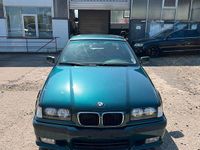 Gebraucht BMW 328 193 PS (141 kW) 1997 Grün Limousine