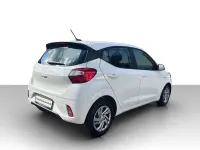 Gebraucht Hyundai i10 Trend 63 PS (46 kW) 2024 Mineraleffektlackierung mang Kleinwagen